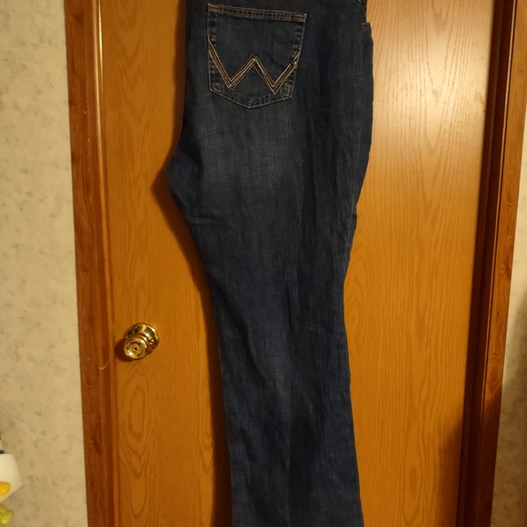 Wrangler Q-Baby No Gap Waistband Dark Blue Boot Cut Jeans 24W 32L RN 130273 - Picture 3 of 11